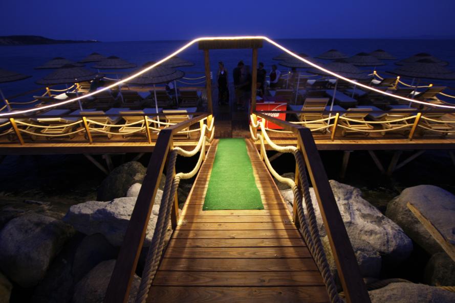 Assos Behram Hotel